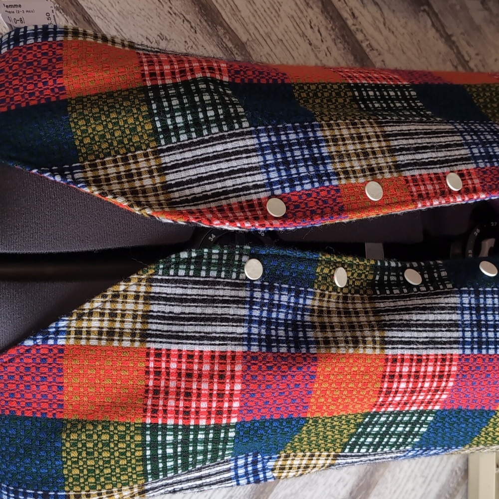 Elegant Plaid Skirt Set with Vest Vintage - Picture 7 of 15